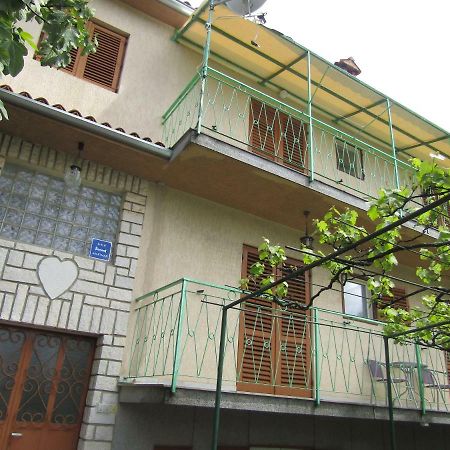 Green Garden Apartments Ровінь Екстер'єр фото